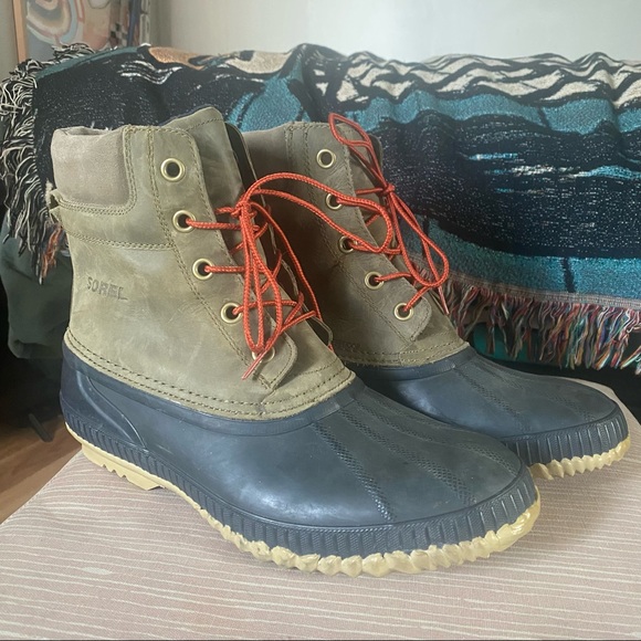 Sorel Waterproof Duck Boots - Picture 2 of 5